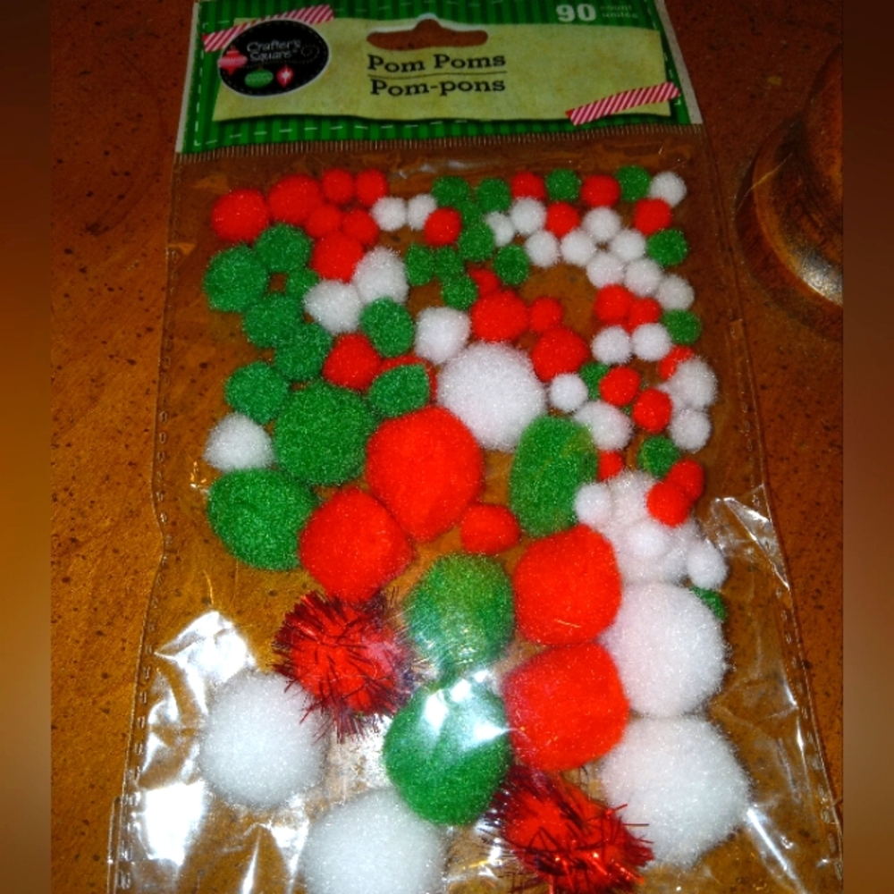 Crafter's Square Pom Poms